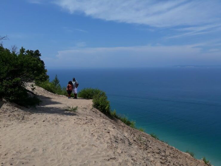 Traverse City: 6-Hour Tour of Sleeping Bear Dunes - Experience