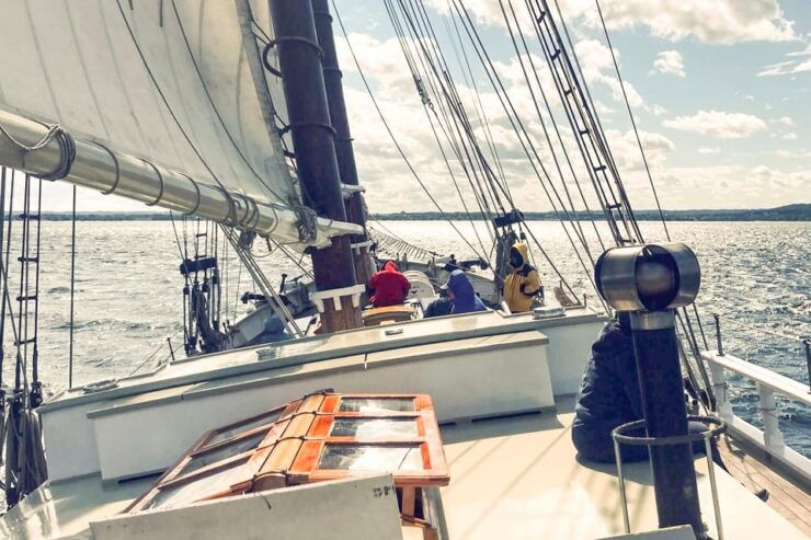 Traverse City: Afternoon Sailing Adventure on a Tall Ship - Pricing and Reservations