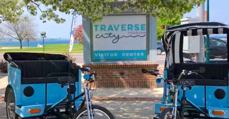 Traverse City: Hi-5 Rickshaw Tour - Tour Location and Pricing