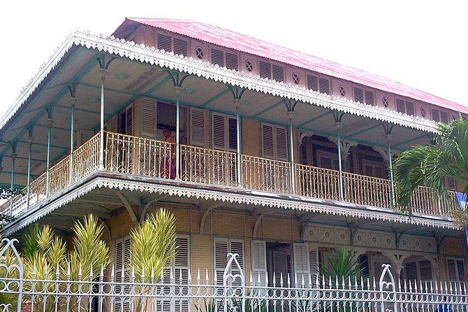 Treasure Hunt to (Re) Discover Guadeloupe - Access and Logistics