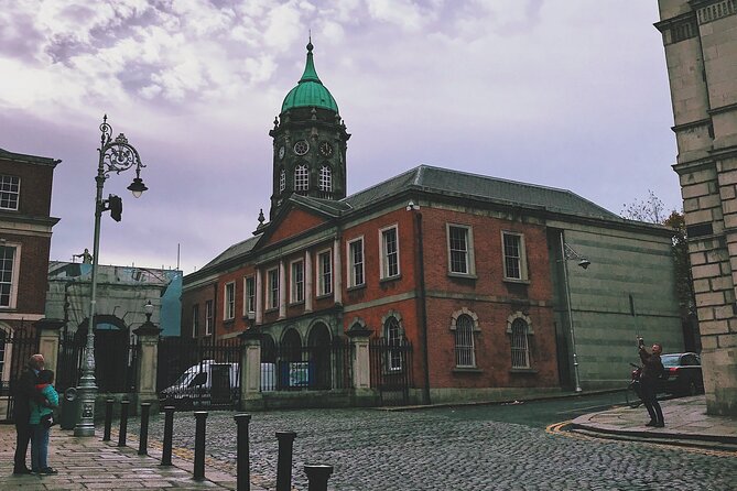 Treasure Hunt Walking Tour in Dublin - A Path to Dubh Linn - The Secret City - Duration and Language