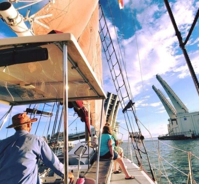 Treasure Island,FL: Sandbar Sail & Paddle Adventure - Full Description