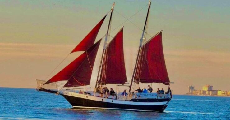 Treasure Island,FL:Sail Aboard the Schooner Suncoast Horizon - Experience and Highlights