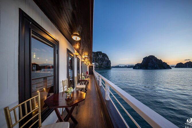 Treasure Junk Cruise 2-Day Discover the stunning Bai Tu Long Bay - Who Will Love This Tour?