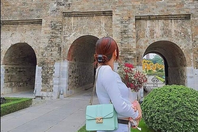 Treasure Seeker - Follow the Loop of a Civilization - Tracing the Footsteps of History