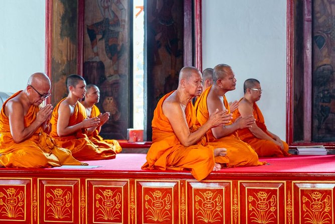 Treasures of Bangkok: Buddhism & Monks Private Tour - Unique Learning Opportunity