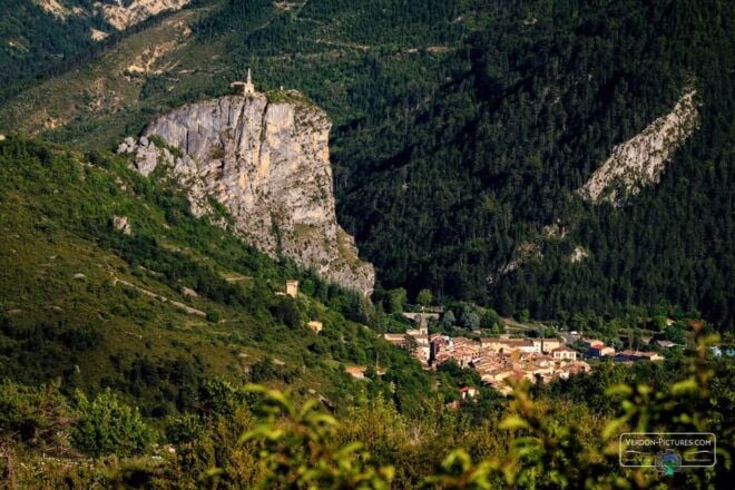 Treasures of Castellane and Wonders of the Lake - Discovering Castellane