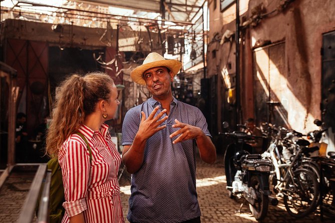 Treasures of Marrakech: Souks & Artisans Private Tour - Meeting Local Artisans