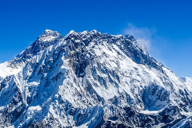 Trek To Aam Dablam Base Camp – 12 DAYS - The Sum Up