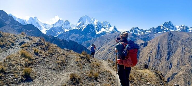 Trekking Cordillera Huayhuash: 10 Days and 9 Nights - Day 3 & 4: Explore Carhuacocha