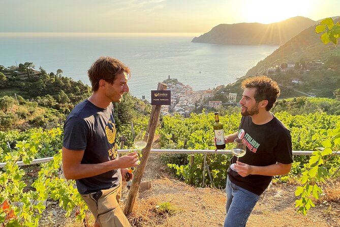 Trekking in the Vineyard in Vernazza With Tastings - Sample Menu