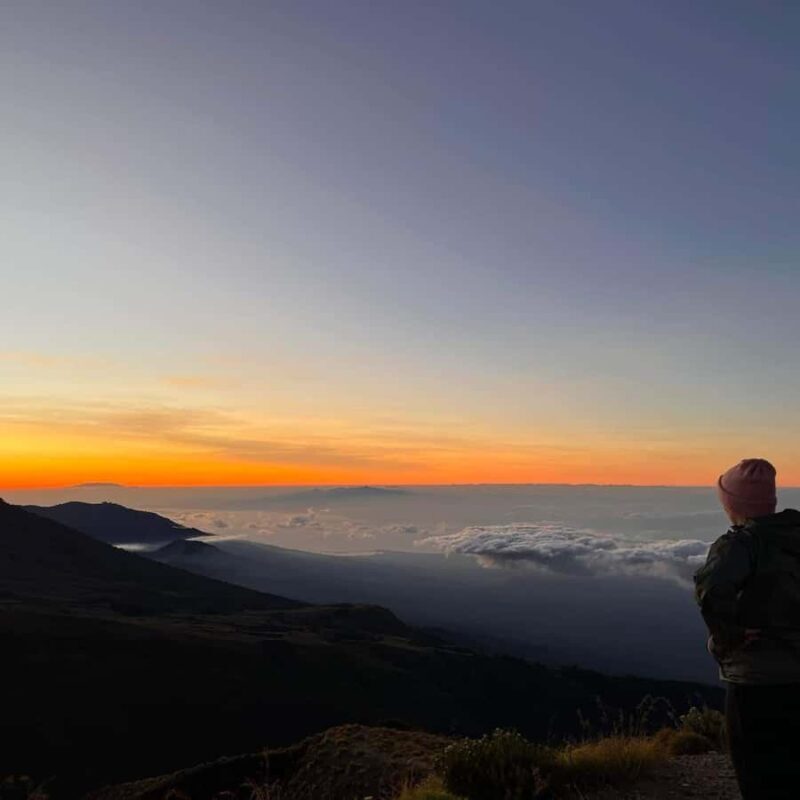 Trekking mount sangkareang (Tetebatu crater-rim) 2D1N - Who Should Consider This Trek?