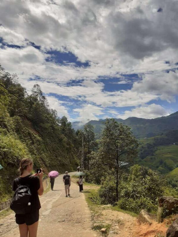 Trekking Sapa 1 Day With Local Guide, Terraced Rice Fields - Good To Know
