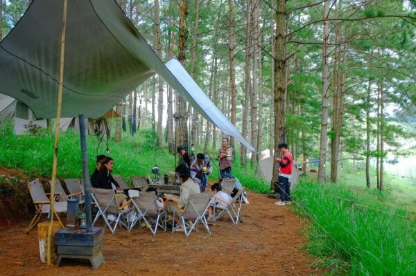 Trekking-Sup/Kayak Paddling-Picnic On Lakeside - Nearby Attractions