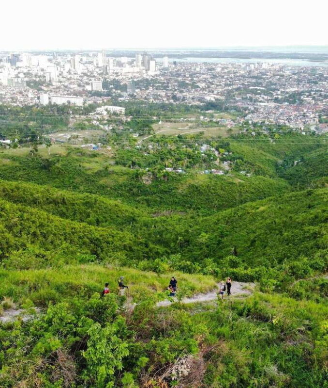 Trekking to see the beautiful view of Cebu City - What to Expect on the Trek