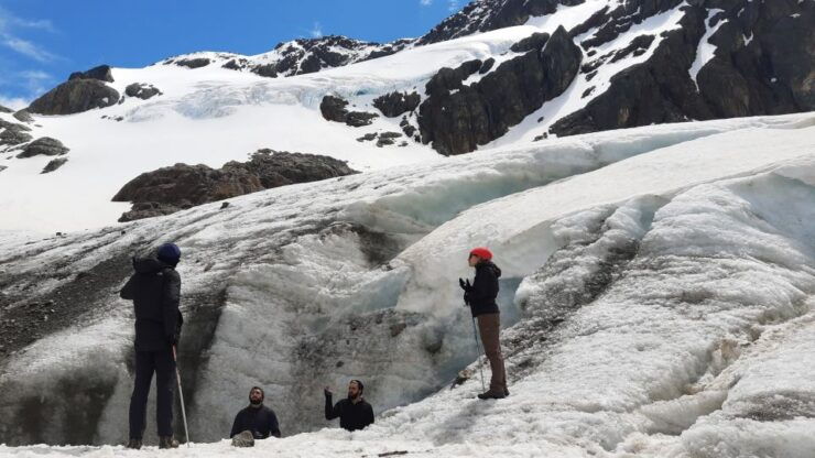Trekking to Vinciguerra Glacier and Tempanos Lagoon - Activity Requirements