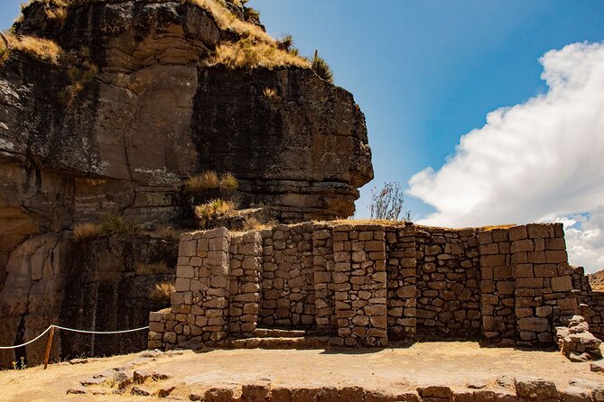 Trekking Tour in Waqrapukara for 1 Day - Tour Inclusions