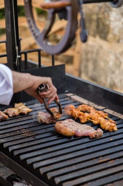 Treurer: Mediterranean Barbecue Night - Important Details