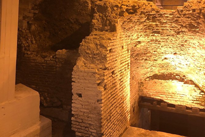 Trevi District Underground: Aqueduct and Domus Guided Tour - Overview of the Trevi District Underground Tour