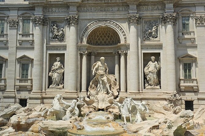 Trevi Fountain - Questions and Assistance