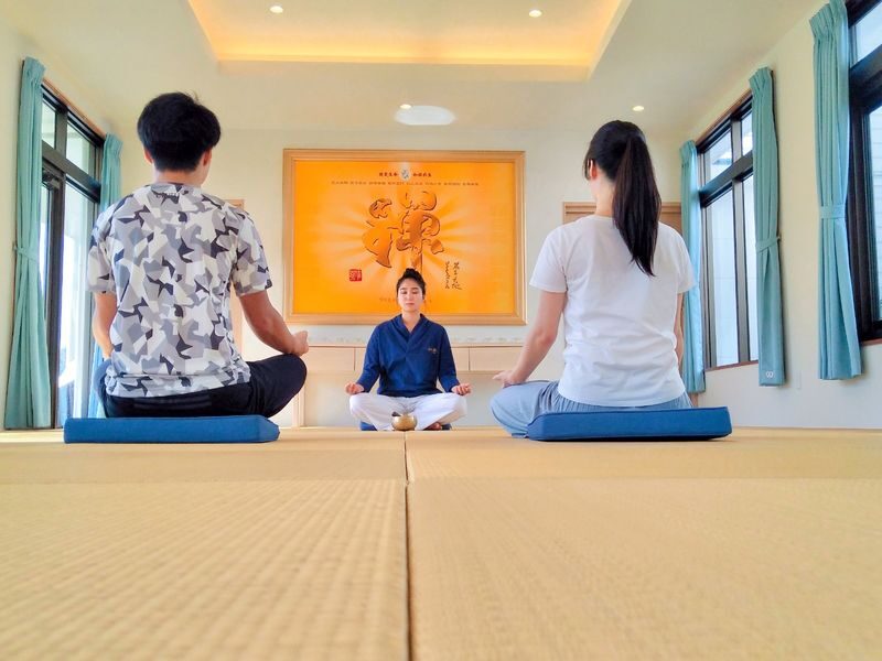 Trial Meditation &Yoga Course at Onna Village - The venue and the naming mismatch