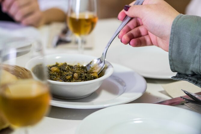 Triana Market Tapas Tour - Tips for Navigating the Triana Market Tapas Tour