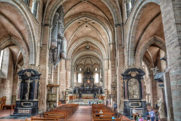Trier Private Guided City Tour - Languages Offered During Tour