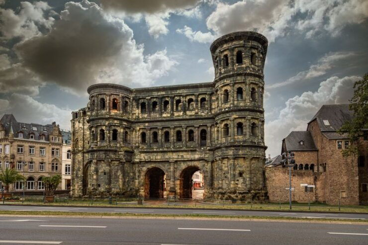 Trier: Private Walking Tour With a Local Guide - Tour Highlights
