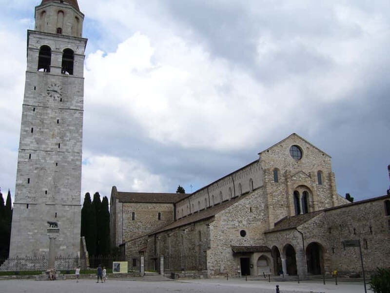 Trieste, Aquileia and Grado: FullDay Bus Tour - Transportation and Logistics