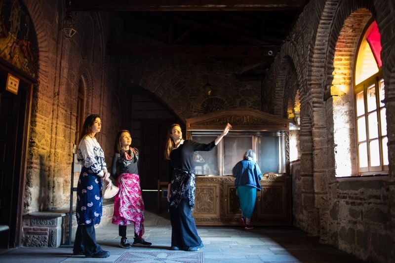 Trikala Meteora 4-Hour Monasteries Tour with Audio Guide - Audio guide, local commentary and the guide’s role
