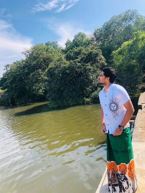 Trincomalee: Lake Side Boat Ride and Village Tour With Lunch - What to Bring