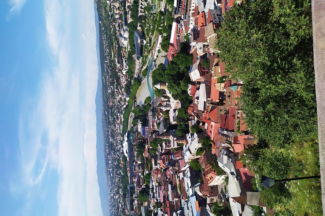 Trip Arround Georgia - Location and Transportation