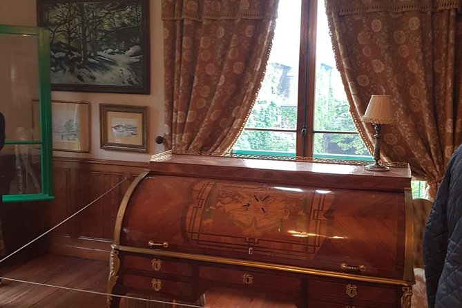 Trip Giverny Private Tour 5 Hours 1 to 2 Pax Claude Monet - Contact and Support