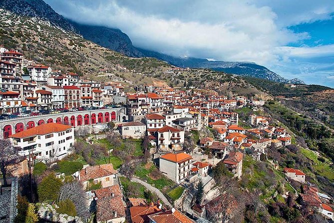 Trip to Arachova - Best Time to Visit Arachova