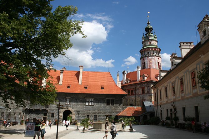 Trip to Cesky Krumlov From Prague - Itinerary Highlights