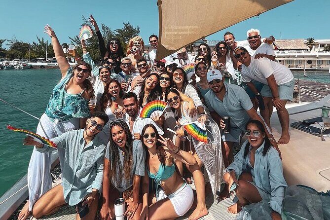 Trip to Isla Mujeres by Catamaran, with snorkeling and drinks - The Detailed Breakdown: What to Expect from This Catamaran Trip