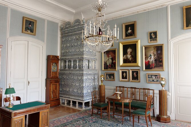 Trip to Rundale Palace & Bauska Castle From Riga - Pickup Points and Details