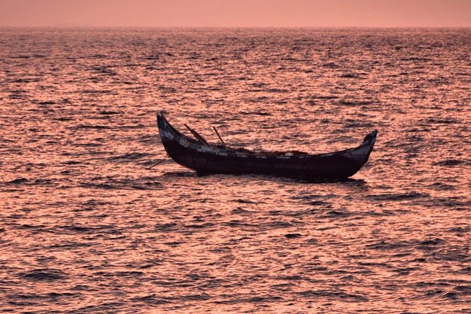 Trivandrum Night Walk (2 Hours Guided Walk) - Meeting Point: Halcyon Castle Trivandrum