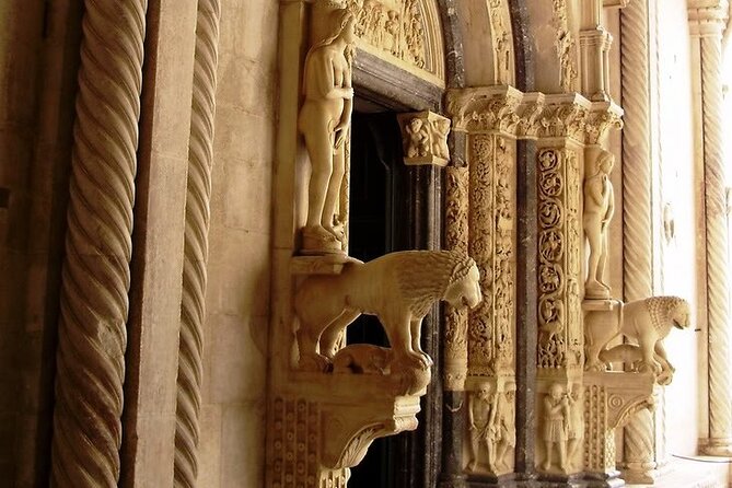 Trogir 1,5-Hour Small Group City Tour - What To Expect: St. Lawrence Cathedral