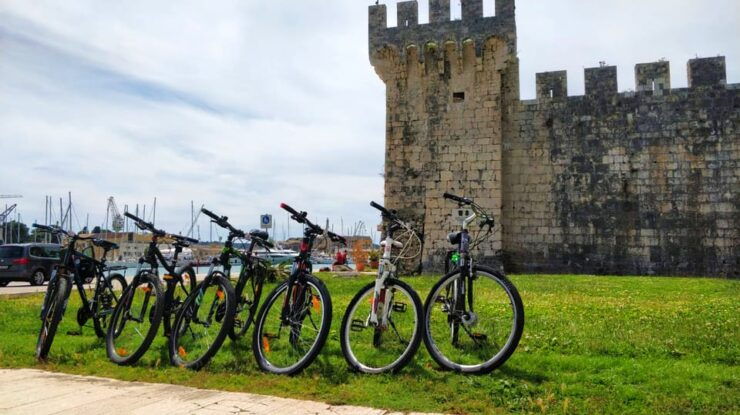 Trogir: Bike Rental Service - Exploring Trogir Riviera
