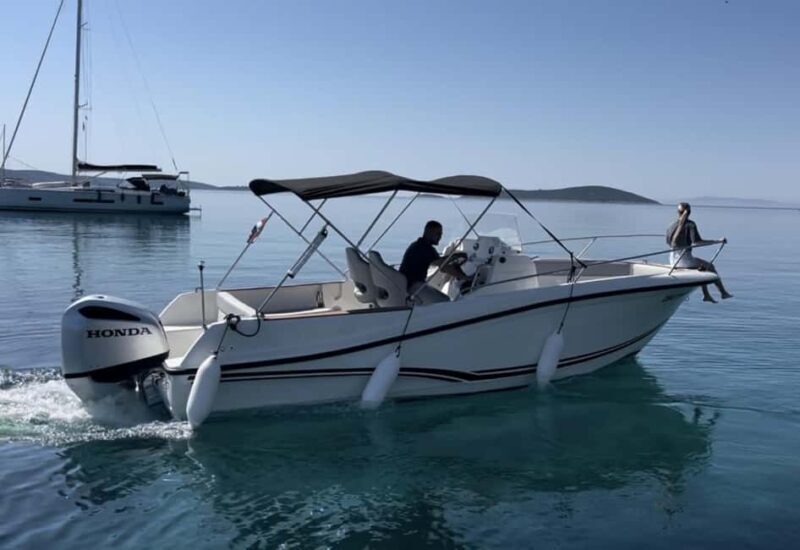 Trogir: Blue Lagoon and 3 Islands Speedboat Tour - Good To Know