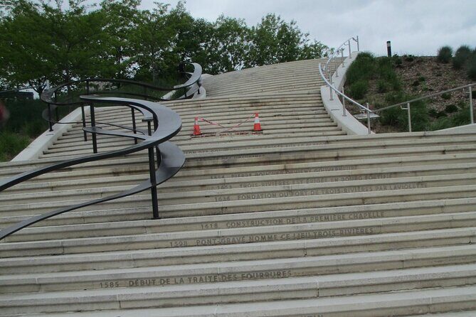 Trois-Rivières Self-Guided Walking Tour and Scavenger Hunt - The Sum Up