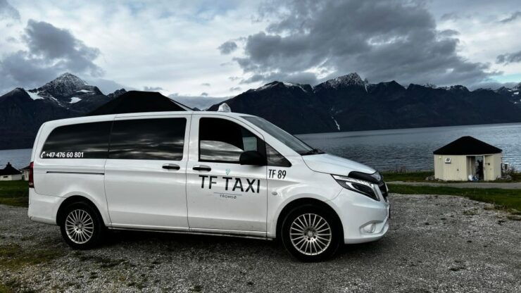 Tromsø: 1-Way Taxi Transfer From City/Airport - Booking Details