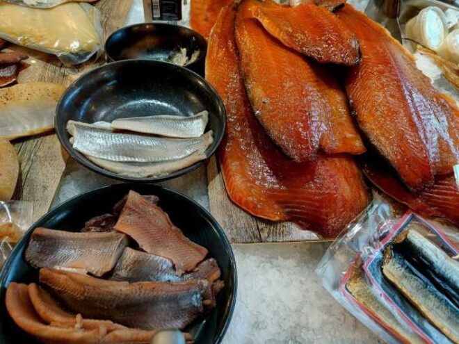 Tromsø: Arctic Flavors Food Walking Tour - Booking Information