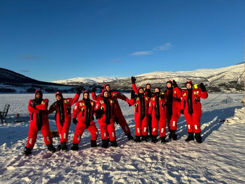 Tromsø: Arctic Floating with Snacks and Drinks - The Value of This Experience