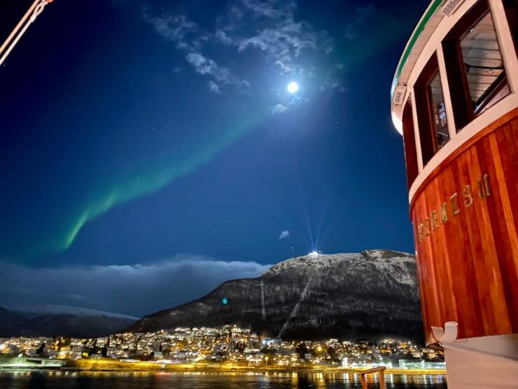 Tromsø: Arctic Light Evening Cruise With Fish Soup - Highlights of the Experience