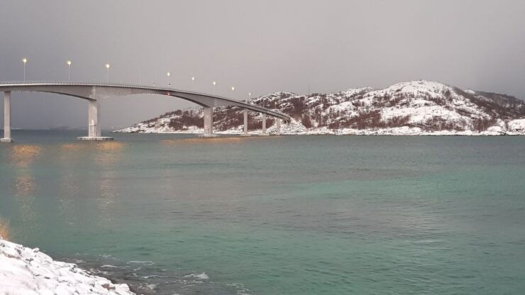 Tromso: Arctic Sommaroy White Beaches Day Trip - Duration and Tour Guide Information
