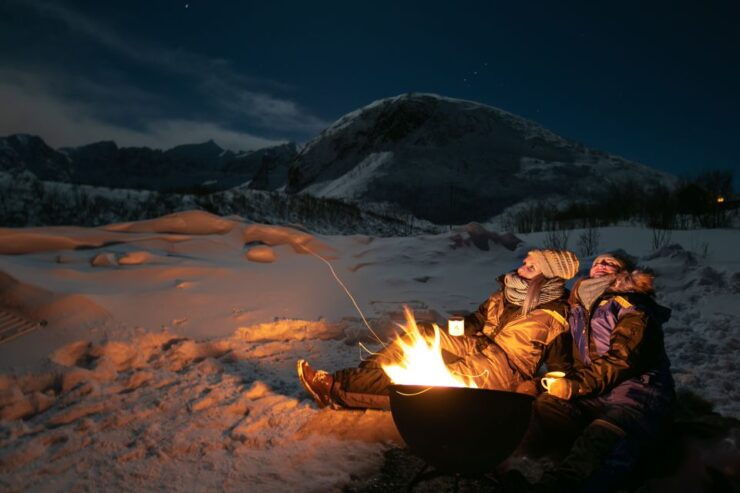 Tromsø: Aurora Borealis Chase With Guide, Meals & Campfire - Experience Highlights
