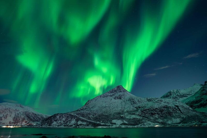 Tromsø: Aurora Tour with Campfire and Professional Photos - Why Choose This Aurora Tour?