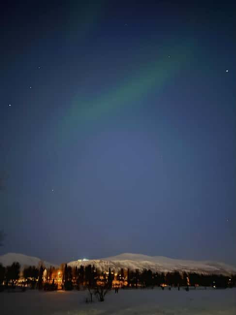 Tromsø: Evening run with a local - Aurora chase by foot - Good To Know